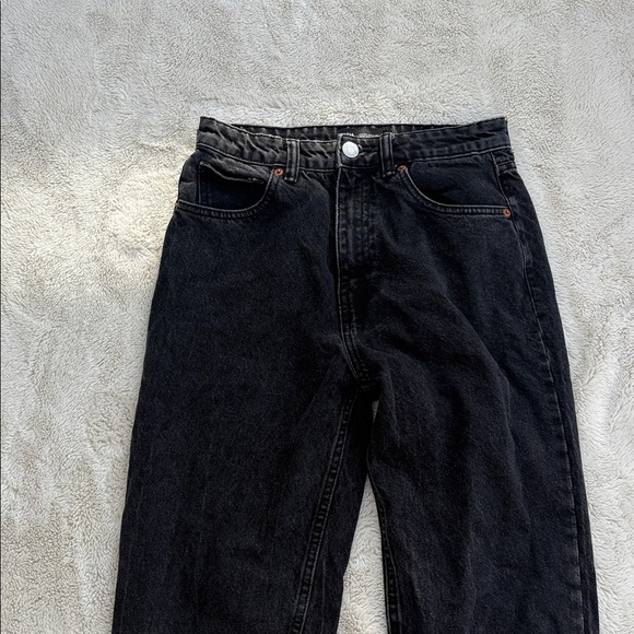 ZARA High Rise Straight Leg Jeans – Size 4 Regular | Black Denim | - Picture 2 of 9